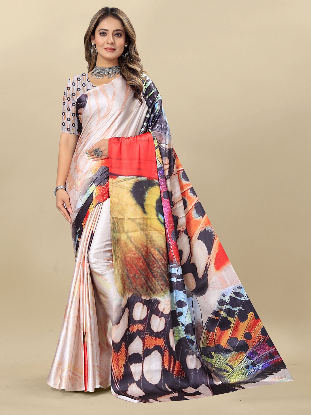 

DIVASTRI Floral Satin Saree, Peach