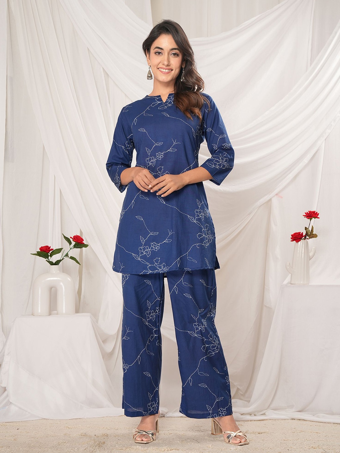 

Aaheli Floral Printed Cotton Tunic With Palazzos, Blue
