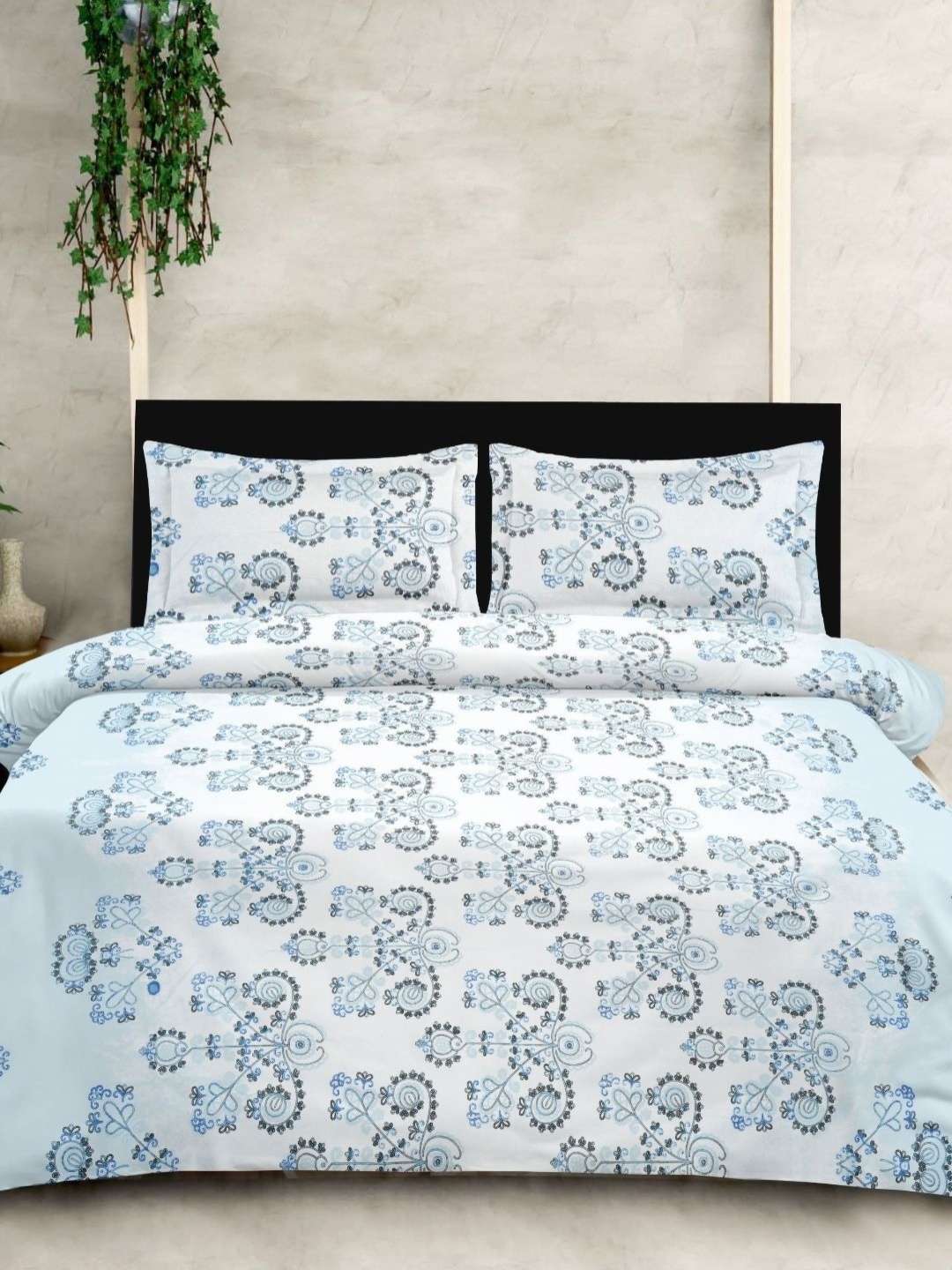 

Sleeping Owls-because your sleep matters White 210TC King Bedsheet Set 2.74m x 2.74m