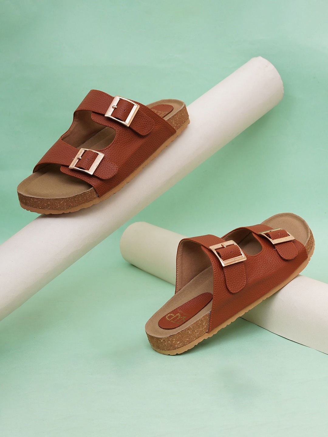 

THE WHITE POLE Women Stylish Trending Ethnic Flat Floter Sandal, Tan