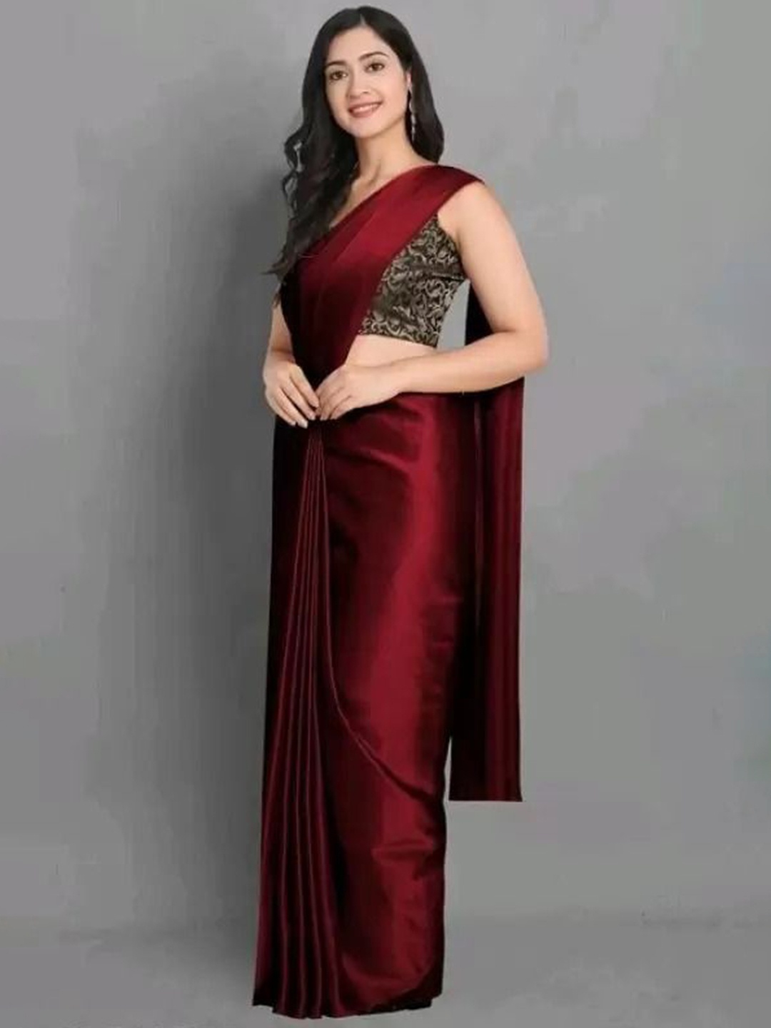 

SAADHVI Solid Satin Saree with Blouse Piece, Maroon
