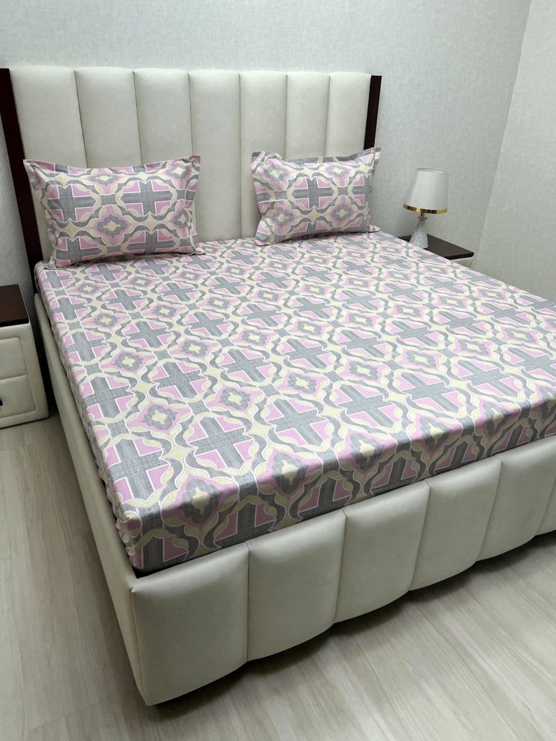 

Pure Decor Pink & Grey Ethnic Motifs 330 TC King Bedsheet with 2 Pillow Covers