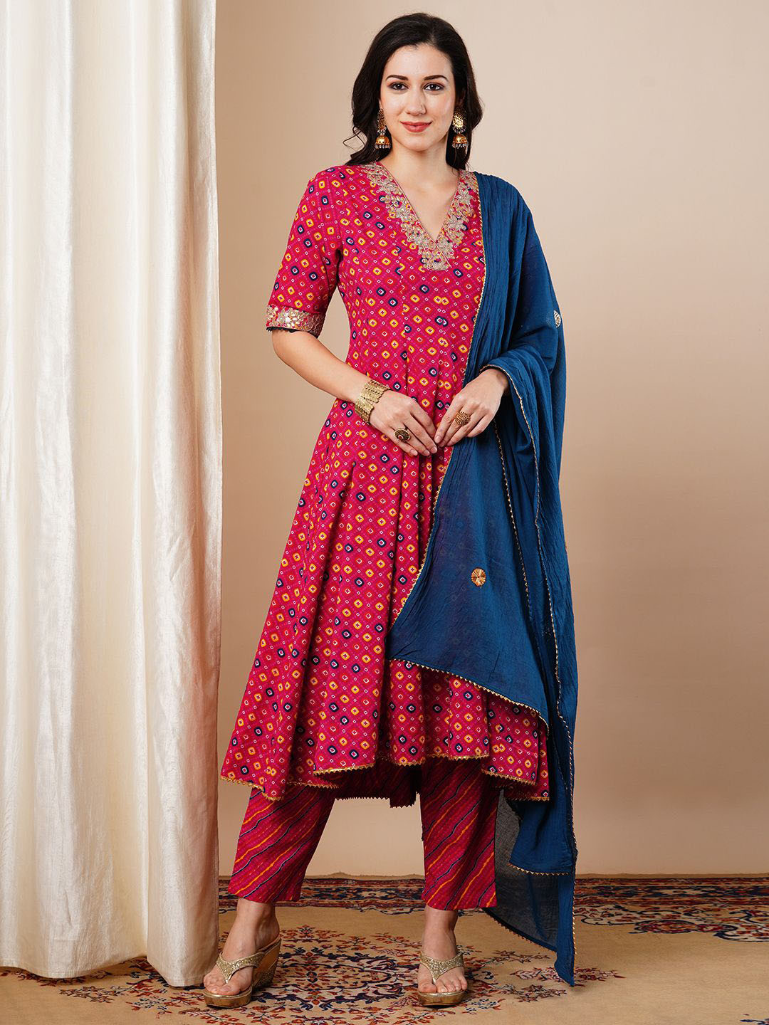 

FASHOR Floral Embroidered V-Neck Pure Cotton Anarkali Kurta With Trouser & Dupatta, Pink