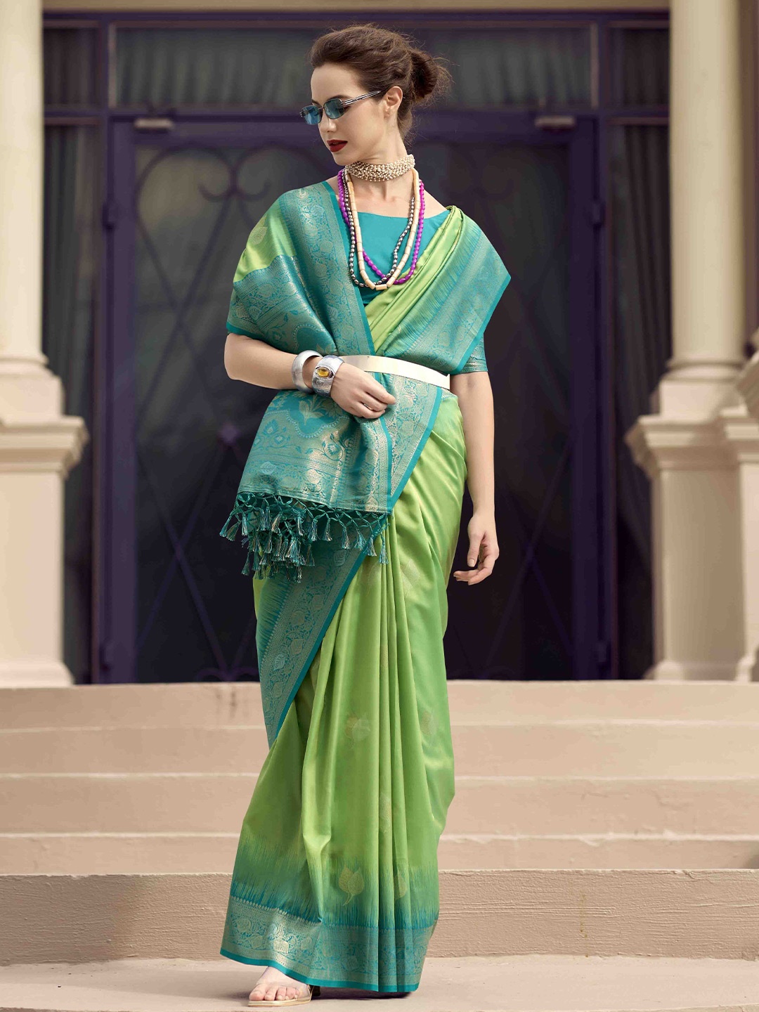 

Mitera Woven Design Zari Handloom Saree, Green