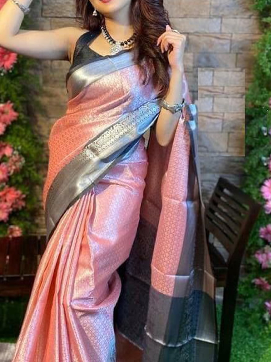 

LADY SHOPI Woven Design Zari Pure Silk Banarasi Saree, Pink