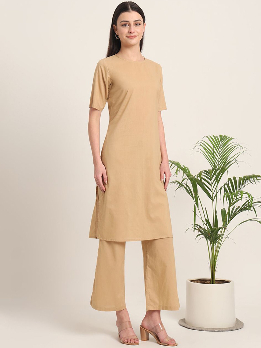 

Thevasa Women Kurta, Beige