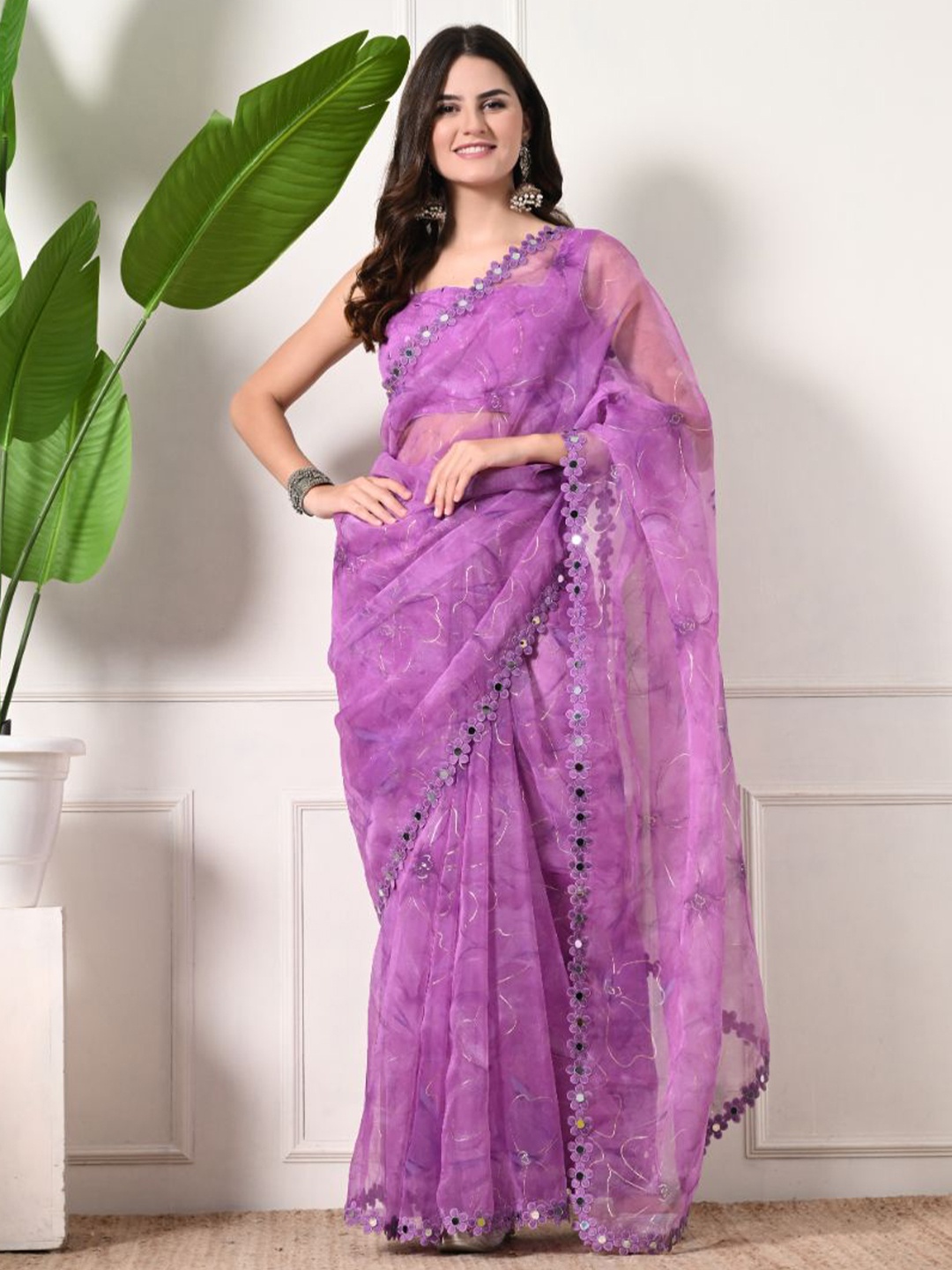 

LABEL KANUPRIYA Floral Printed Mirror Work Organza Saree, Purple