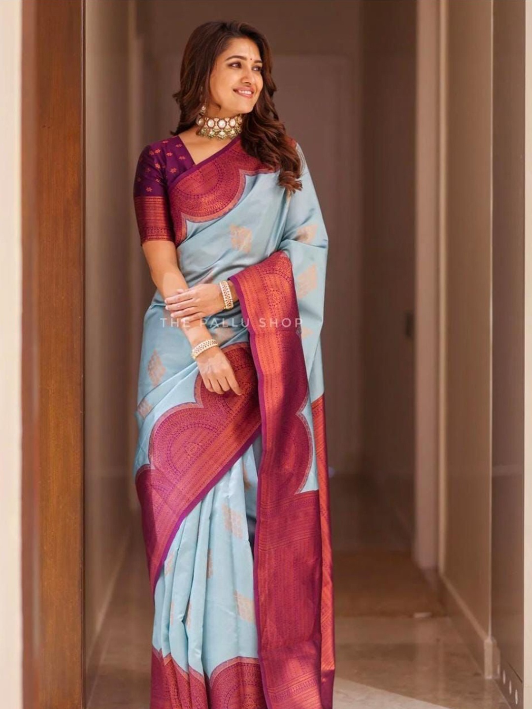 

LADY SHOPI Woven Design Zari Pure Silk Banarasi Saree, Turquoise blue