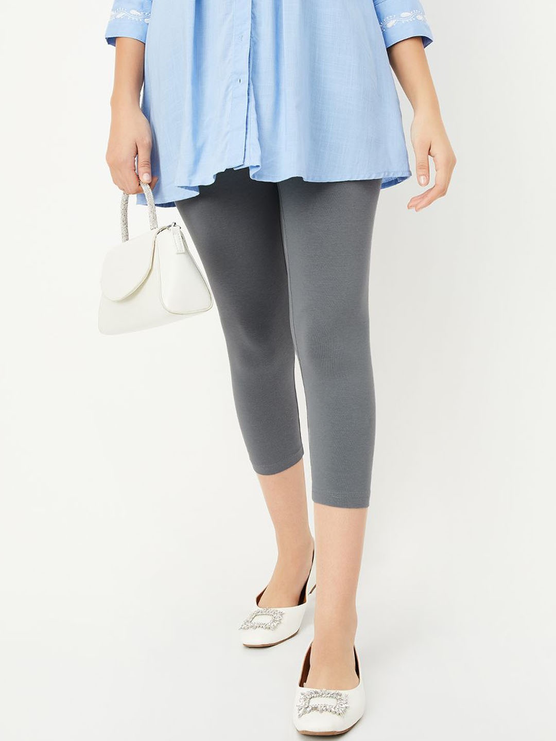 

max Mid-Rise Three-Fourth Length Leggings, Grey