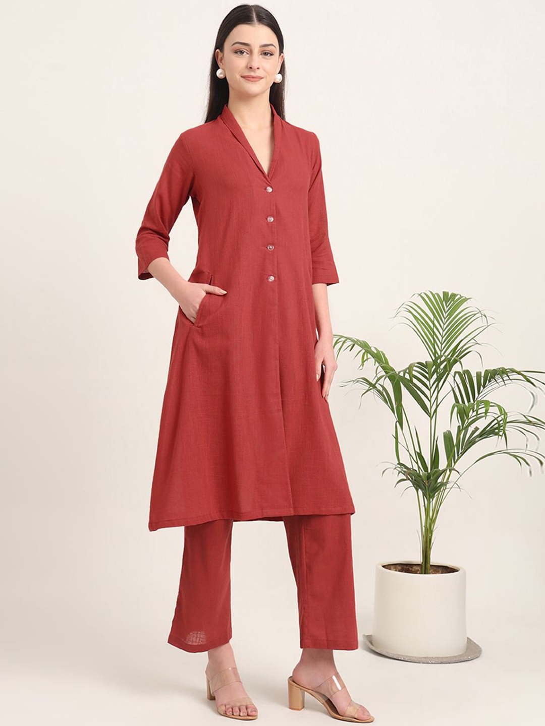 

Thevasa Boho Harmony V-Neck Flared Cotton Kurta, Red