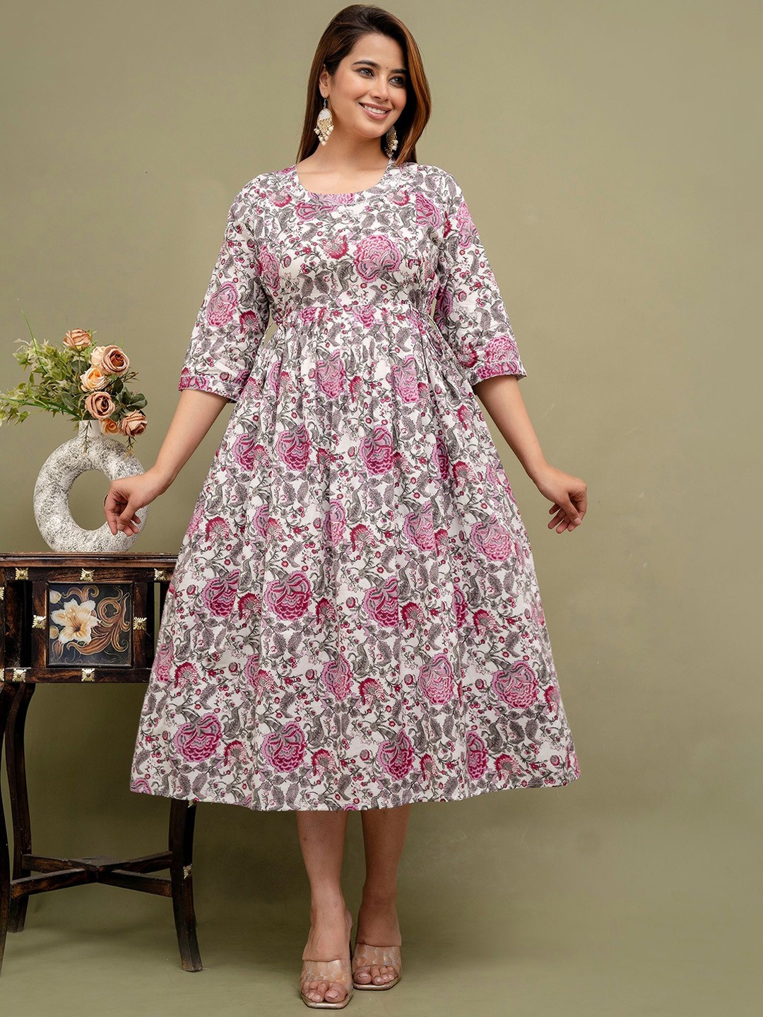 

Mialo fashion Printed Maternity Feeding Fit & Flared Ethnic Dresses, Pink