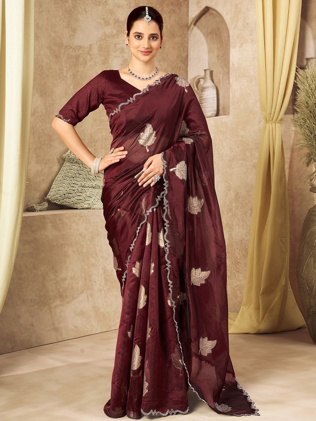 

Mitera Woven Design Zari Silk Blend Saree, Maroon