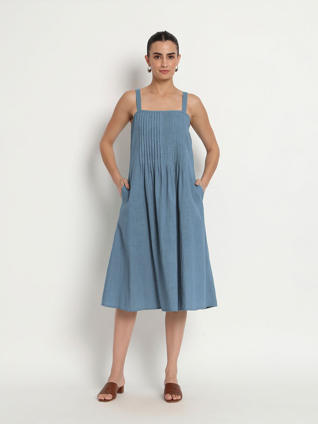 

Thevasa Women Bluedawn Dreamy Flare Spaghetti Cotton Dress, Blue