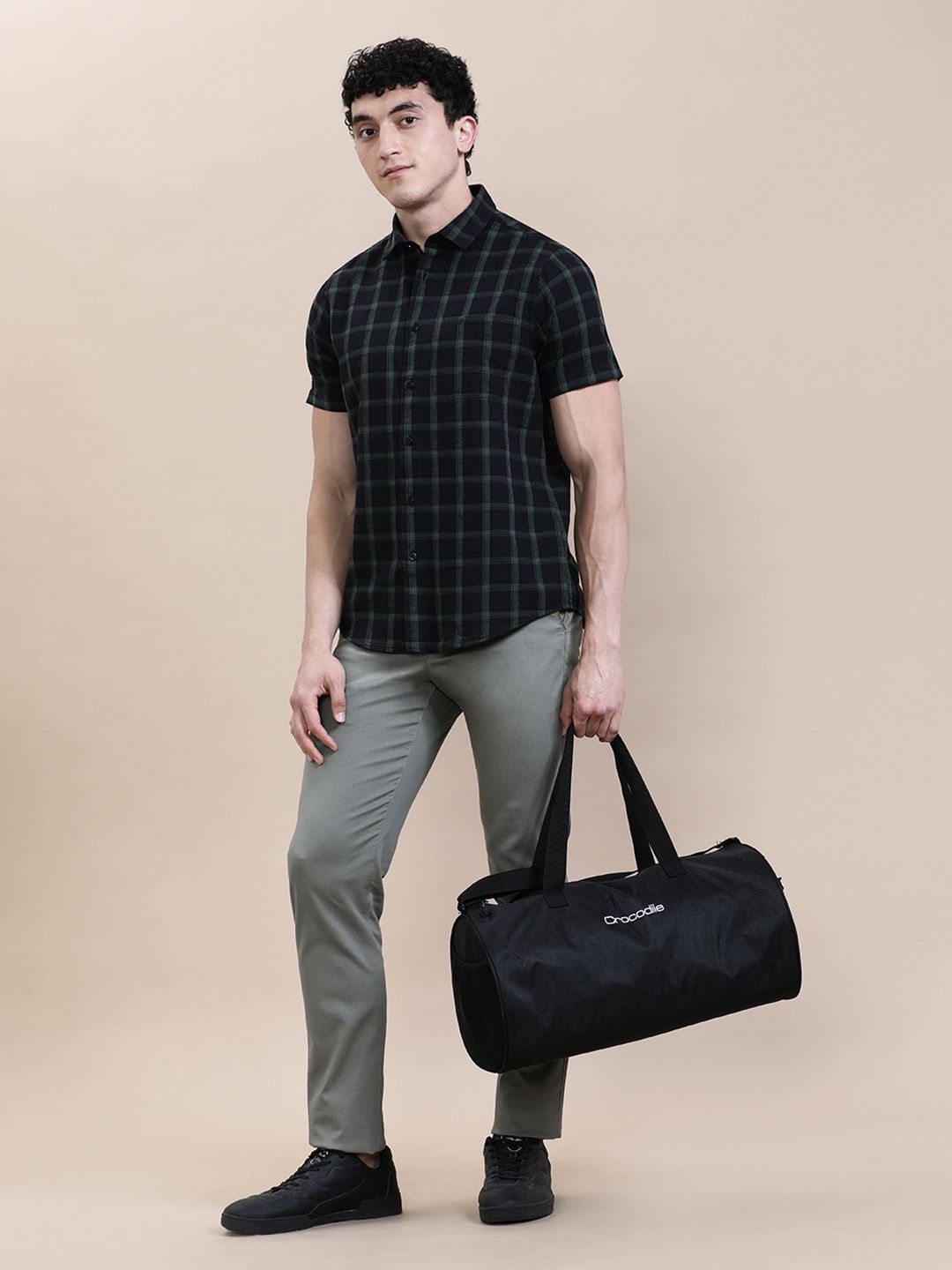 

Crocodile Men Linen Blend Checked Half Sleeve Shirt, Black