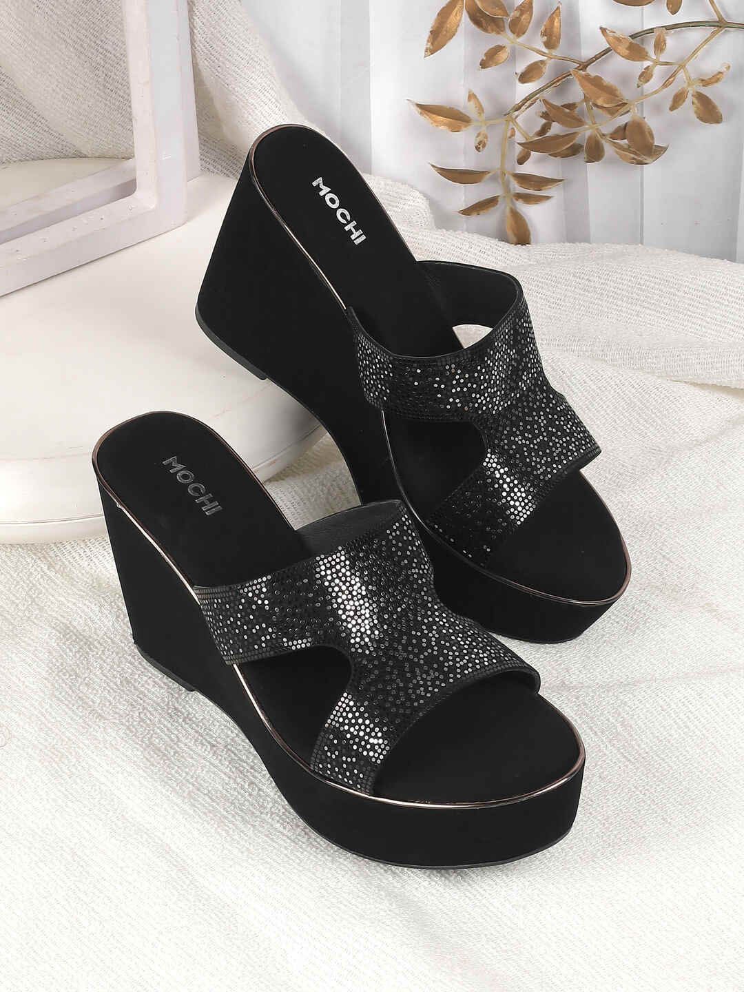 

Mochi Platform Sandals, Black