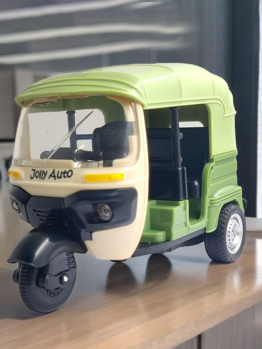 

PLUSPOINT Kids Auto Rickshaw Toy Pull Back Action City Vehicles Public Transport Toy, Green