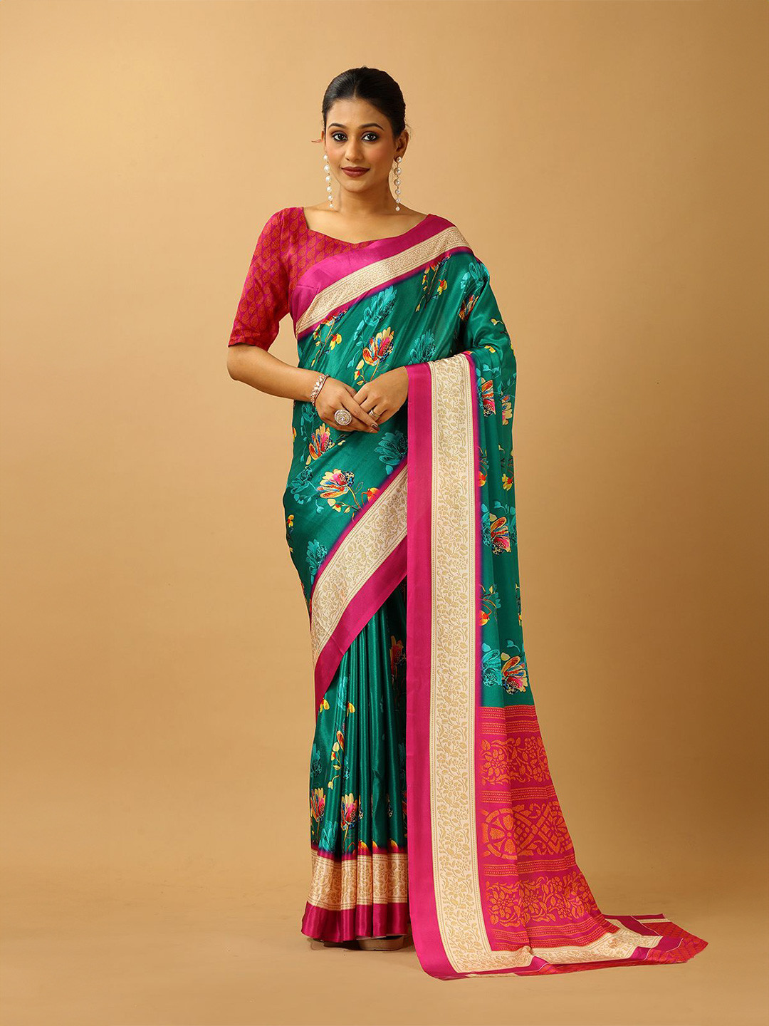 

A.V.M. SILK MILLS Floral Printed Woven Design Border Pure Crepe Saree, Green