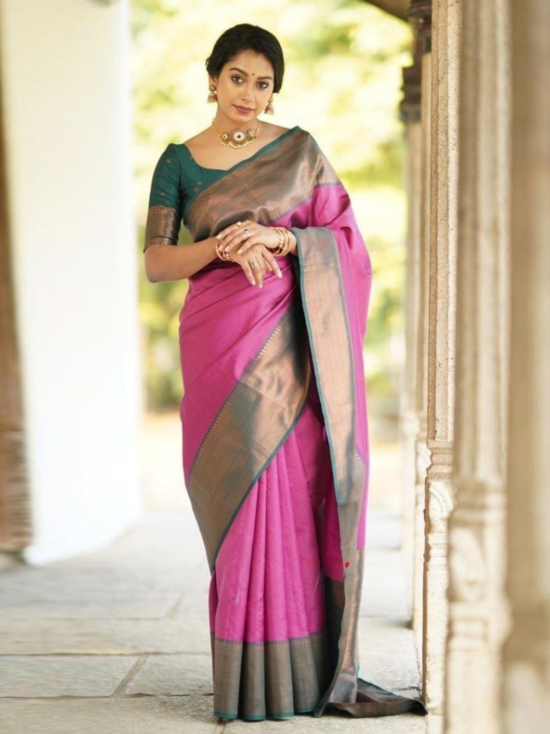 

A TO Z CART Woven Design Zari Pure Silk Banarasi Saree, Pink