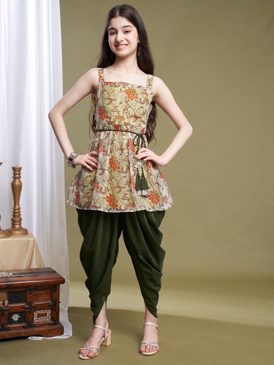 

CurlyTales Floral Print Georgette Fit & Flare Dress, Green
