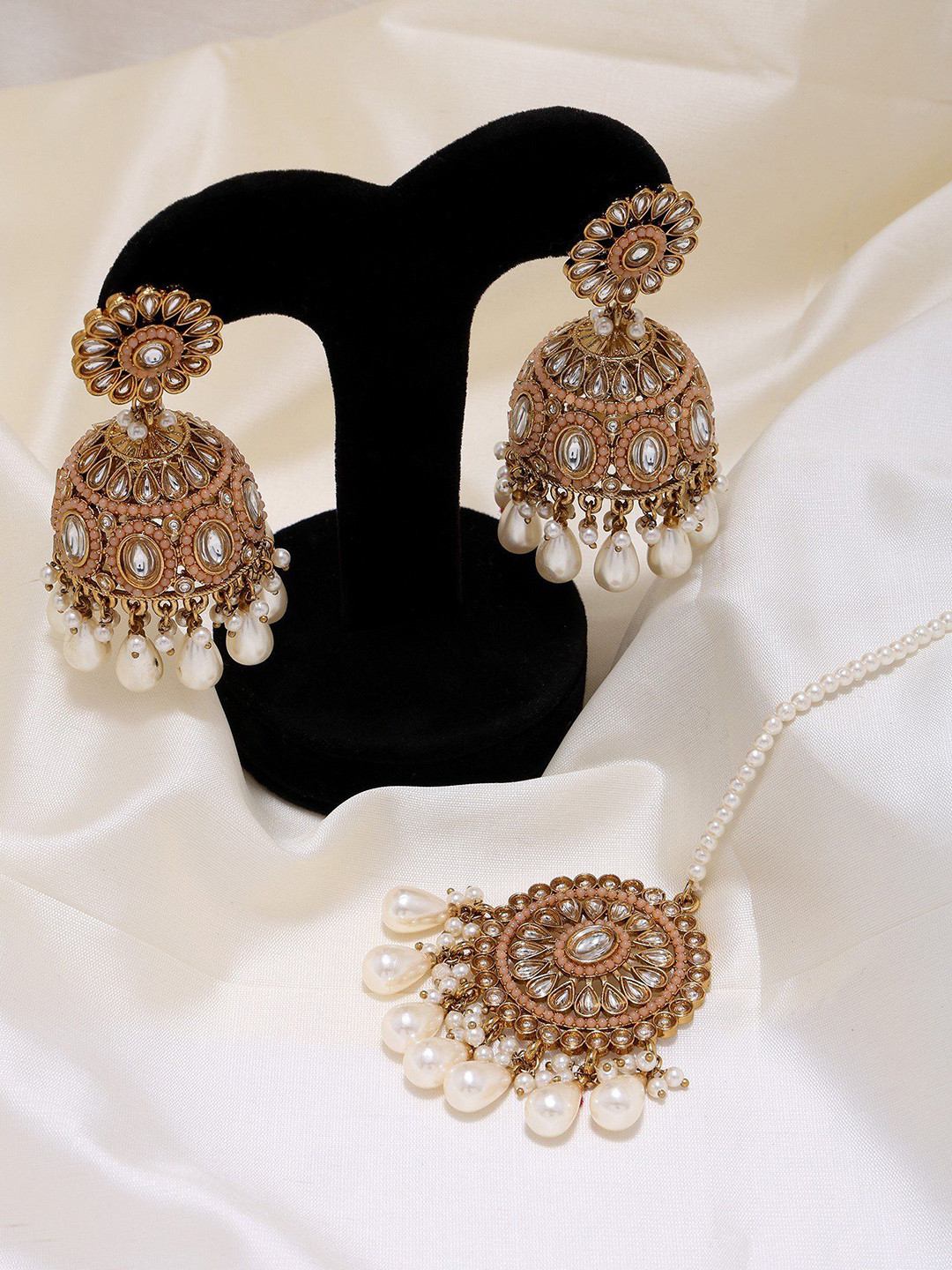 

Exotic India Kundan Studded Jhumka and Mangtika Set with Drop Beads, Gold