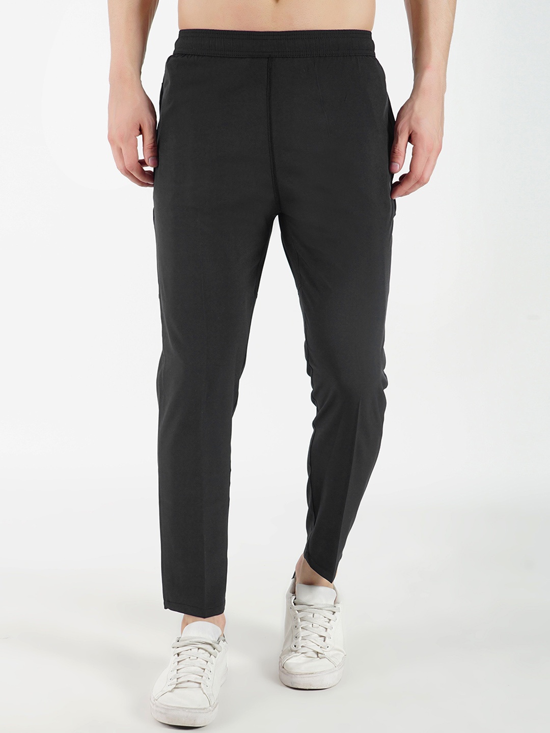 

GOTO Men Mid Rise Track Pant, Black