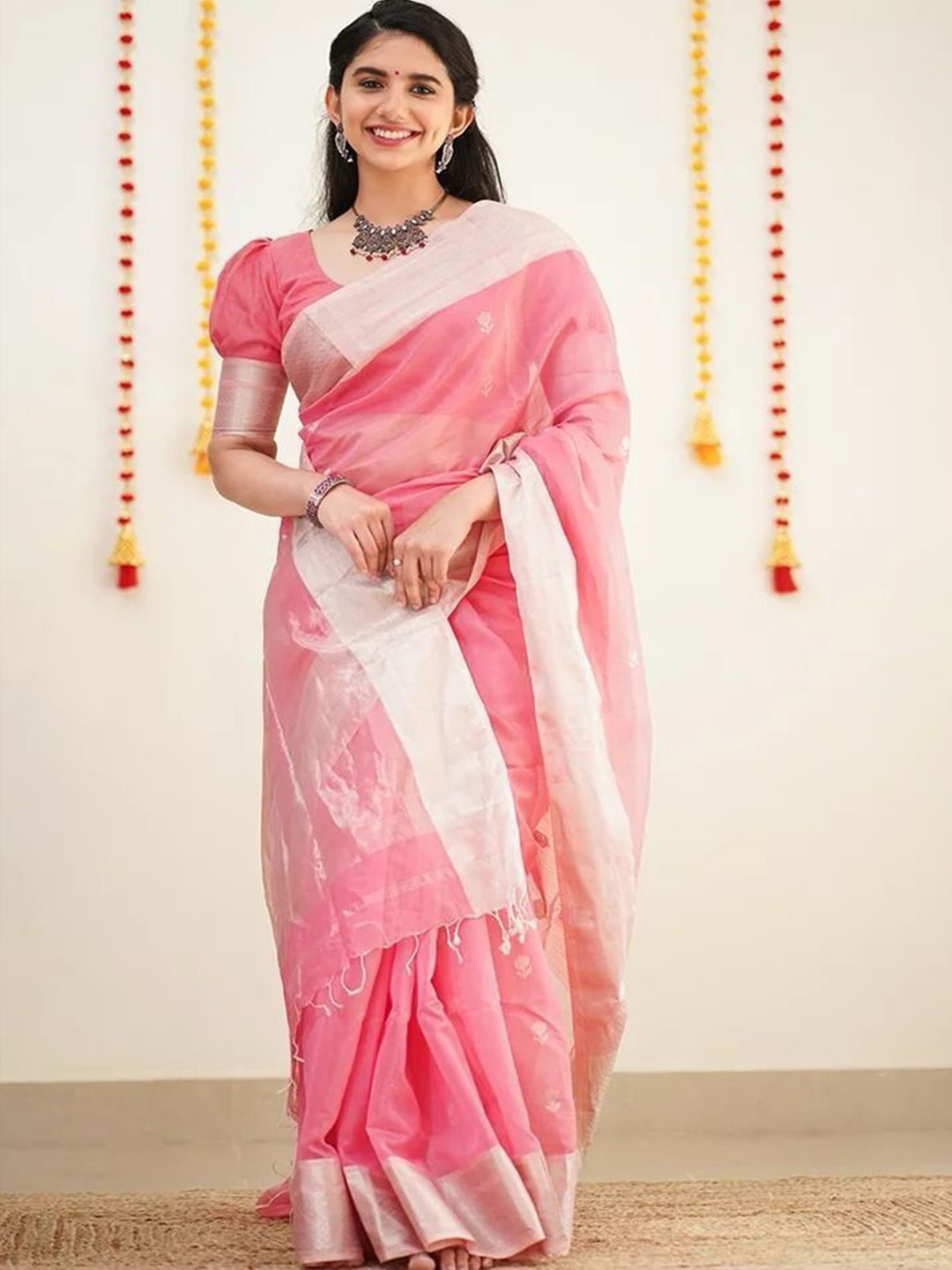 

JULEE Pure Silk Banarasi Saree, Pink