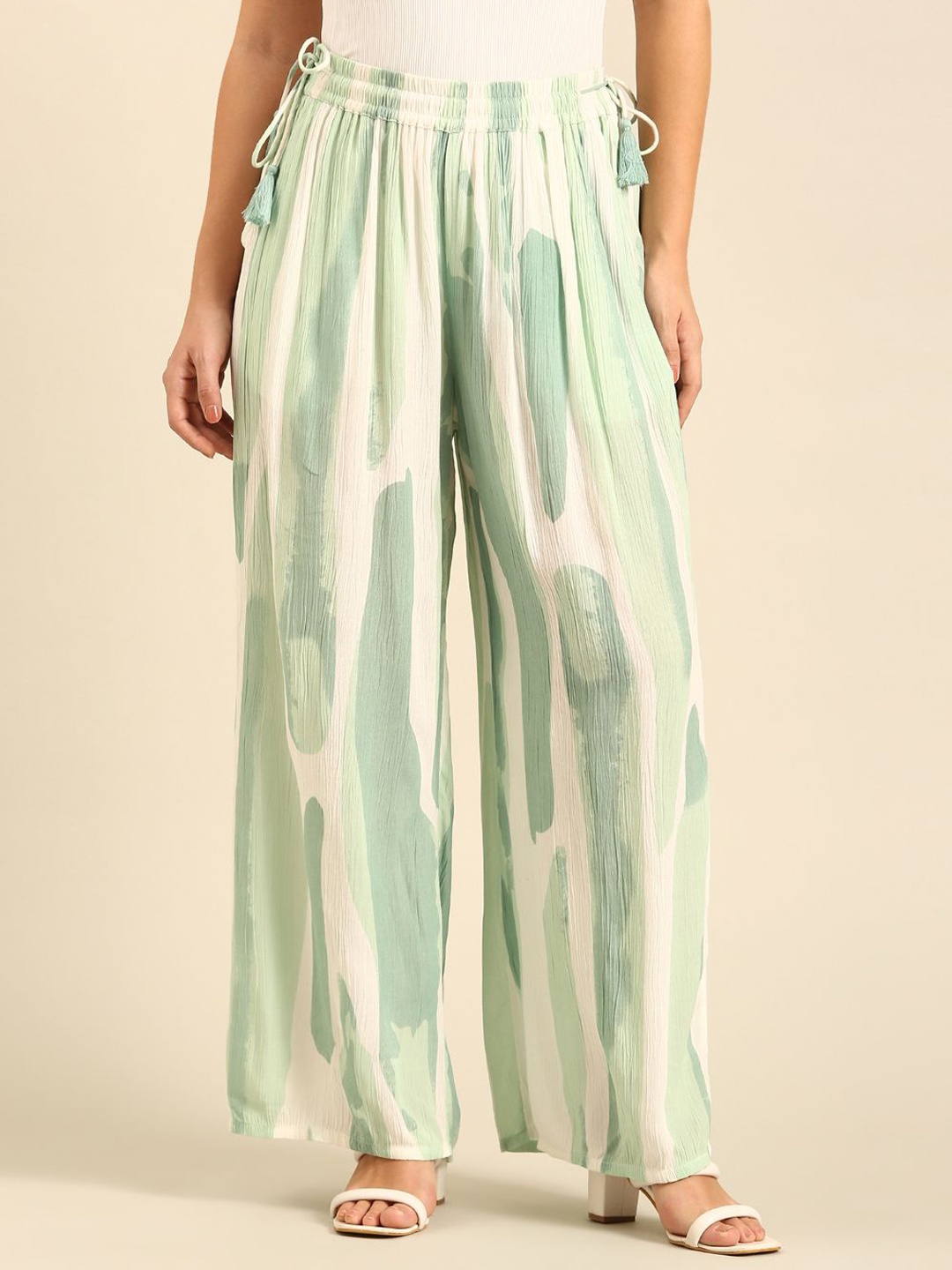 

De Moza Women Printed Trousers, Green