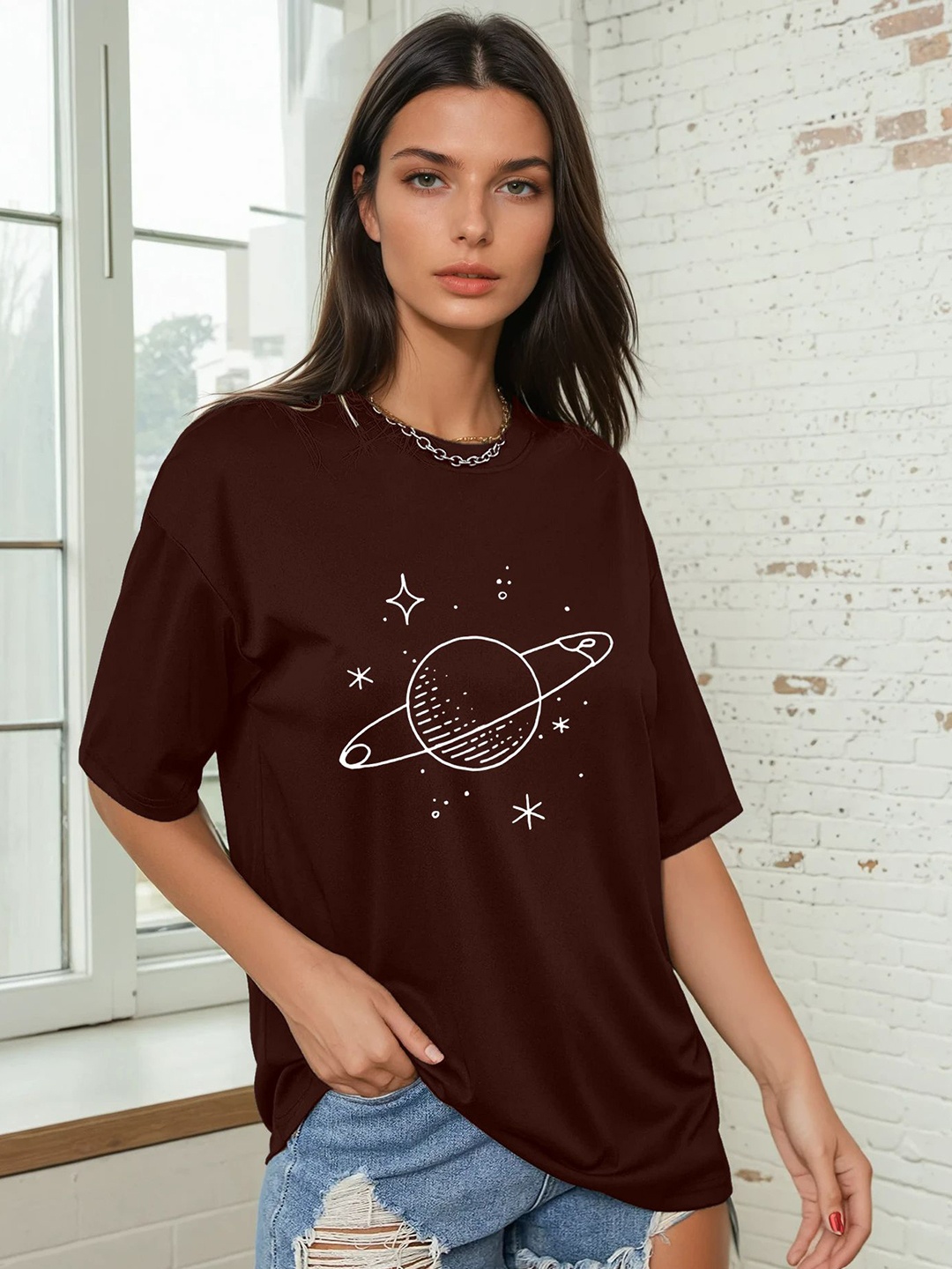 

The Roadster Lifestyle Co Galxxy Printed Relaxed Fit Short Sleeve T-Shirt, Brown