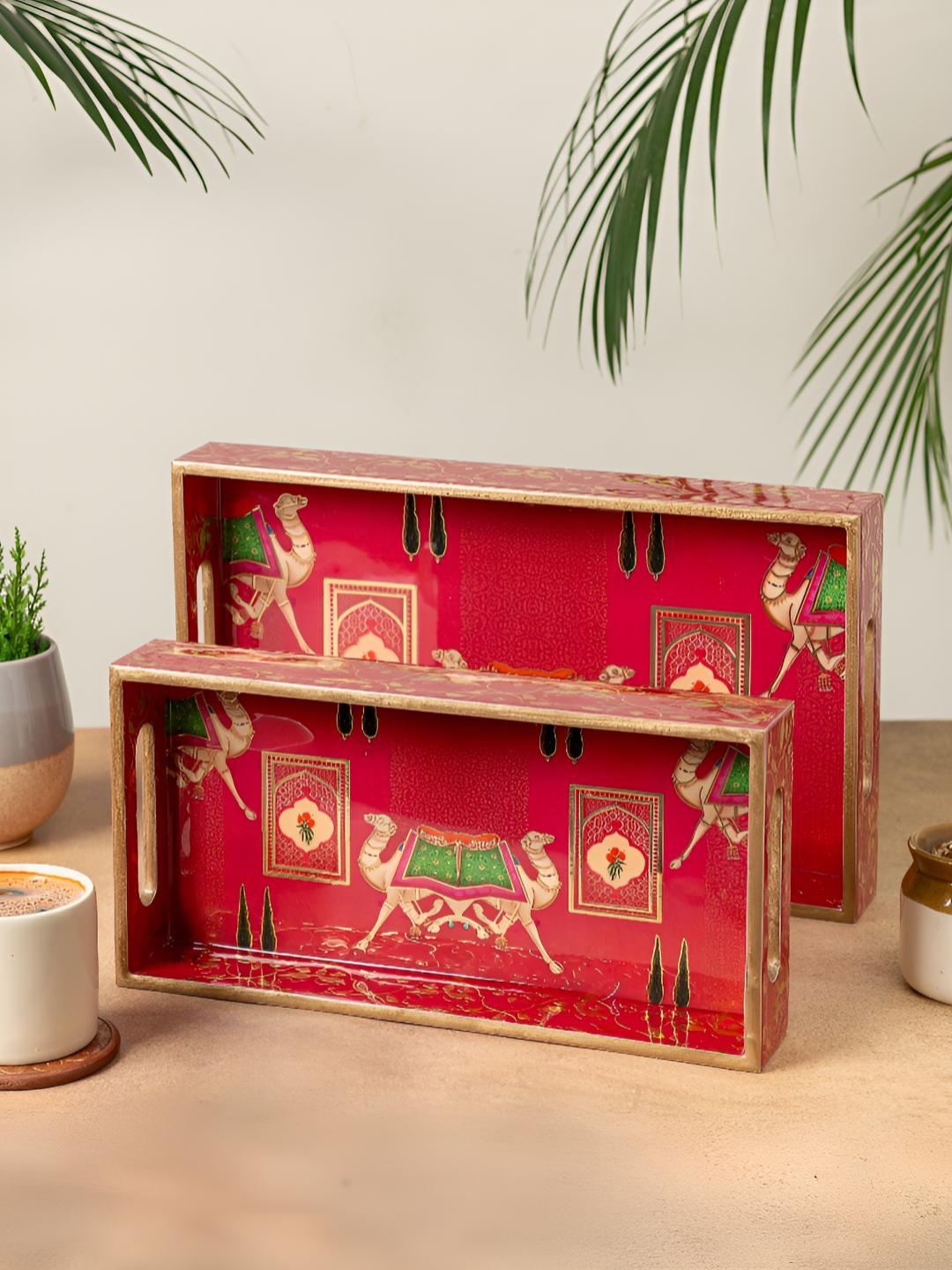 

HomeShastra Red & Green 2 Pieces Camel Ethnic Motifs Printed Wooden Serving Trays
