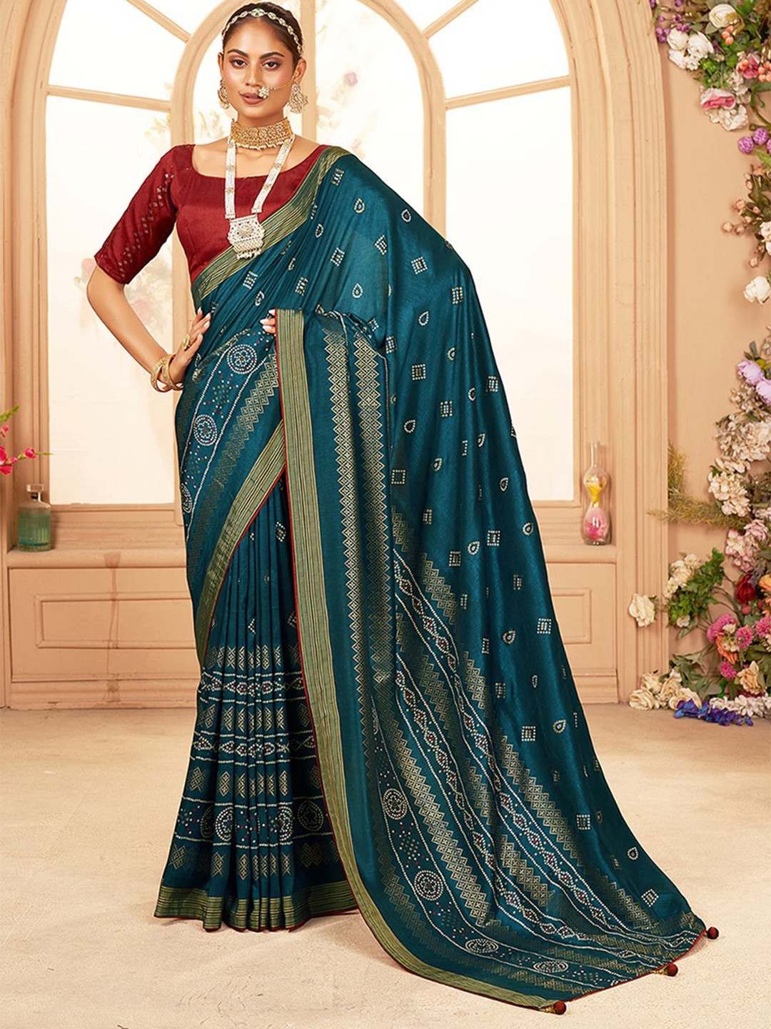 

Sangria Bandhani Printed Saree With Blouse Piece, Blue