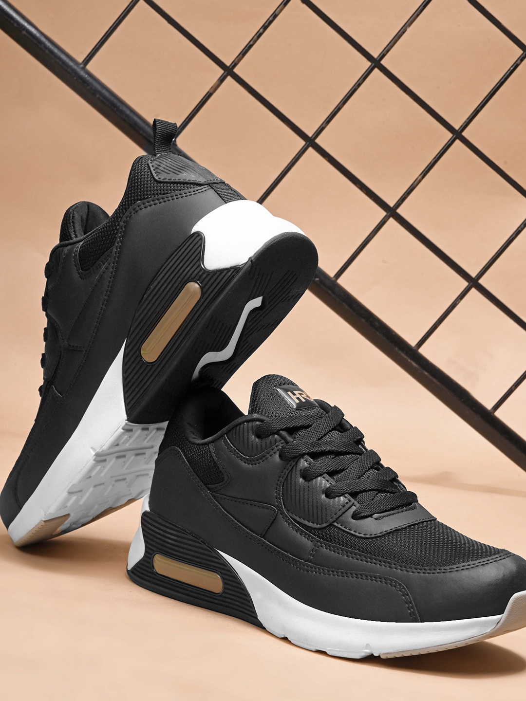 

HRX by Hrithik Roshan Men High-Top Running Shoes, Black