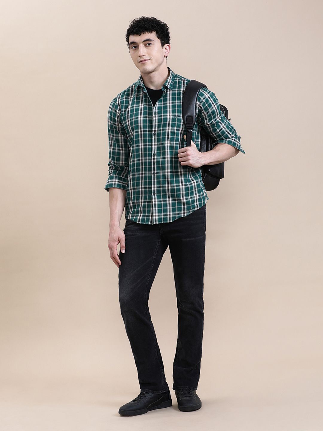 

Crocodile Men Slim Fit YD Checkered Shirt, Green