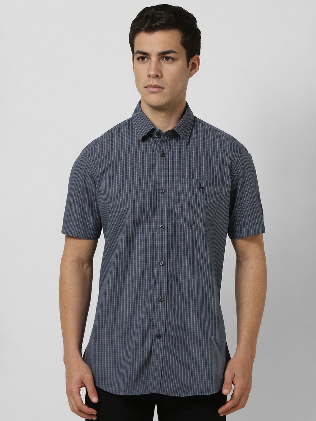 

Van Heusen Sport Men Slim Fit Opaque Checked Casual Shirt, Grey
