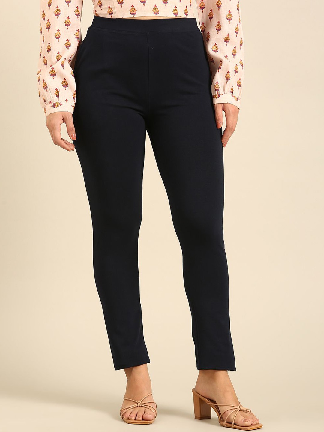 

De Moza Women Trousers, Black