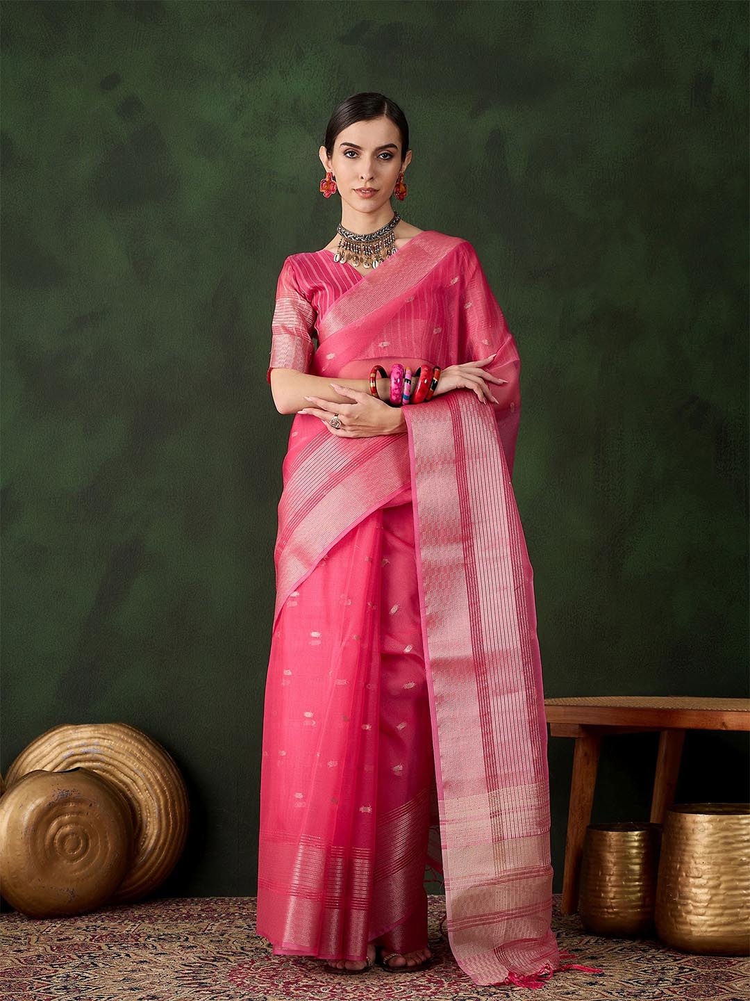 

Maroosh Woven Design Zari Organza Saree, Pink