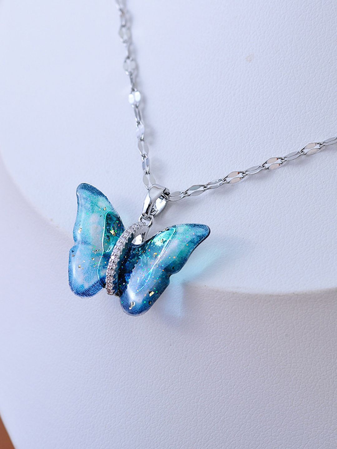 

BEYTER Stainless Steel Elegant Butterfly Vibrant Winged Beauty Pendant With Chain, Silver
