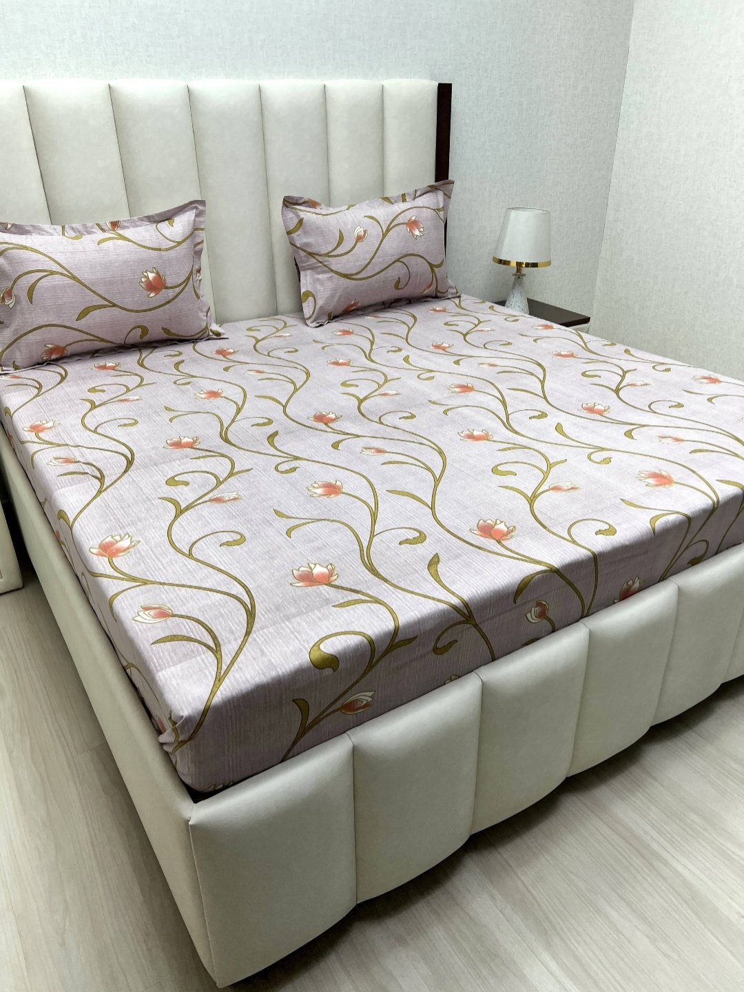 

Pure Decor Velar Purple Printed Cotton 240 TC Super King Size Bedsheet Set 2.74 m x 3.04 m