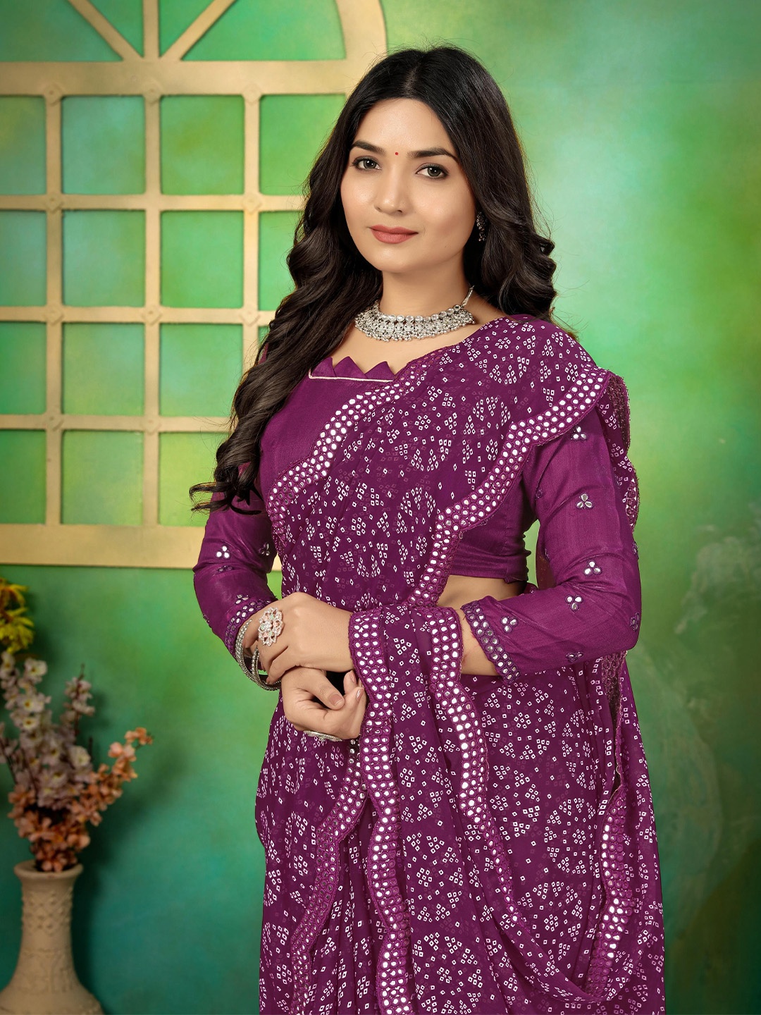 

ALAGINI Bandhani Mirror Work Pure Georgette Bandhani Saree, Purple