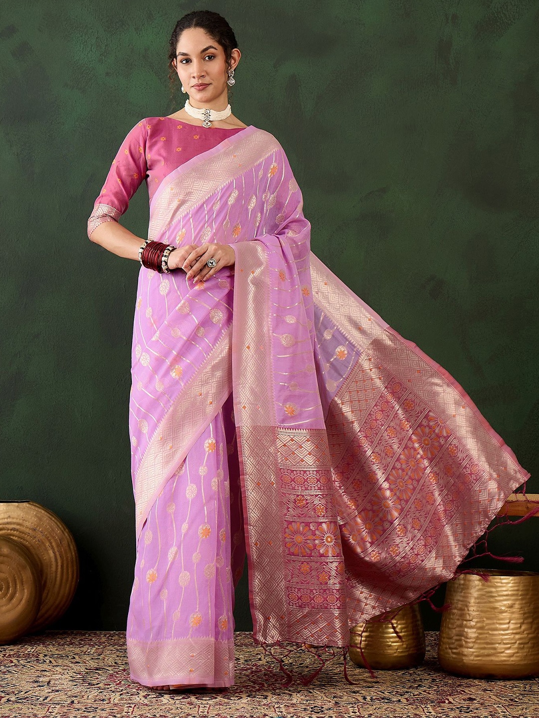 

Maroosh Woven Design Zari Banarasi Saree, Lavender