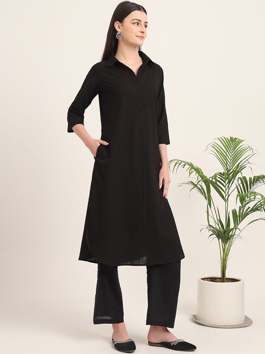 

Thevasa Shirt Collar Three-Quarter Sleeves Comfort Cotton Kurta, Black