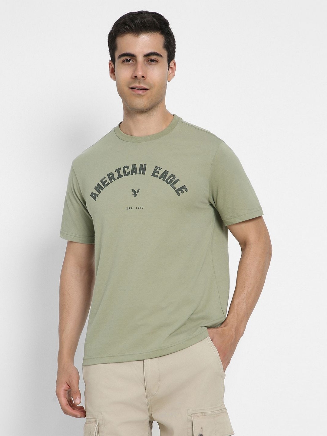 

AMERICAN EAGLE OUTFITTERS Men Typography Printed Round Neck Cotton T-shirt, Olive