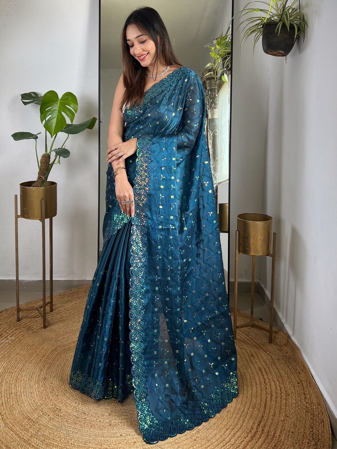 

Mitera Embellished Embroidered Silk Blend Saree, Teal