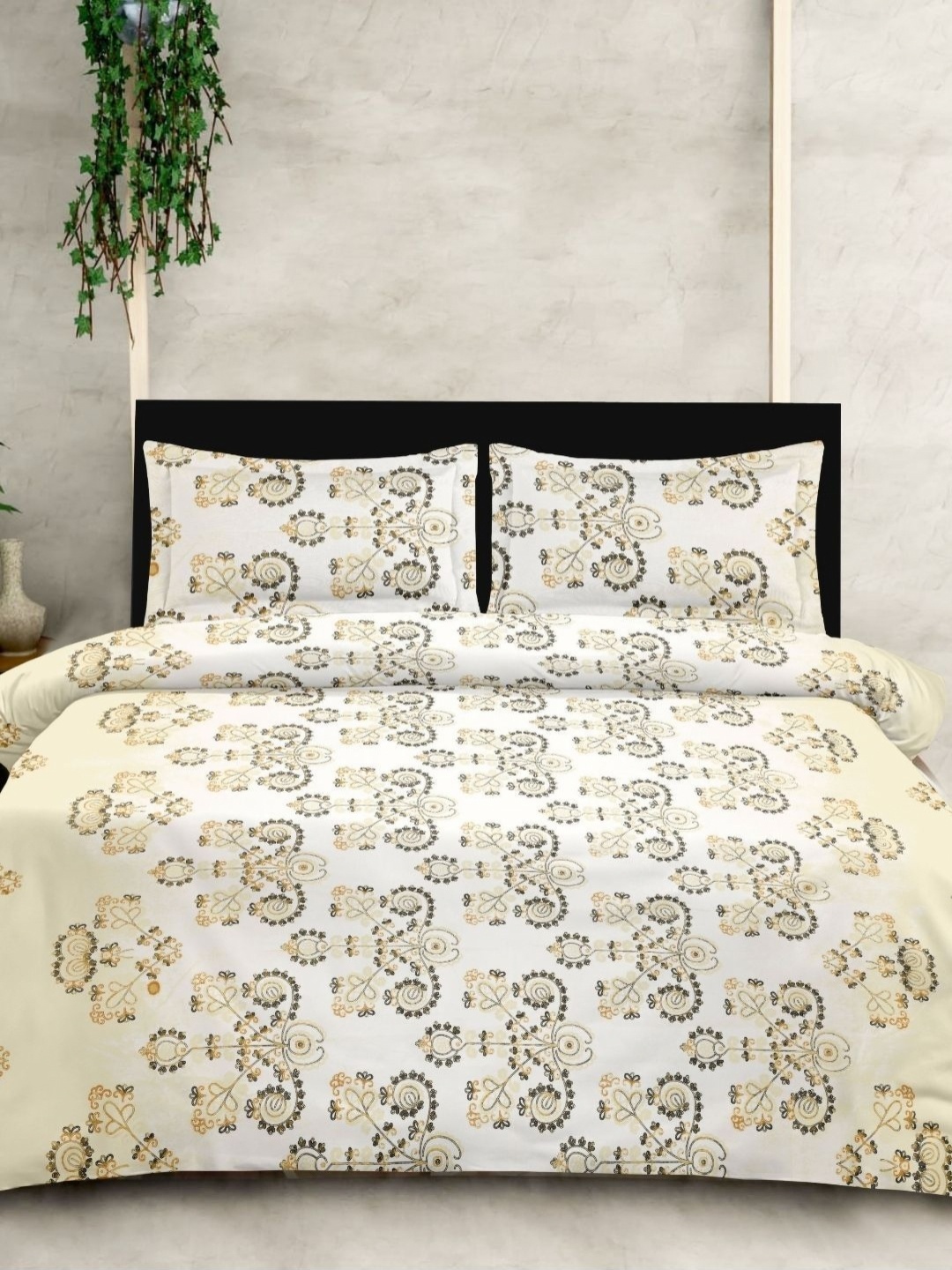 

Sleeping Owls-because your sleep matters White Pure Cotton King Bedsheet Set 2.74m x 2.74m, Yellow