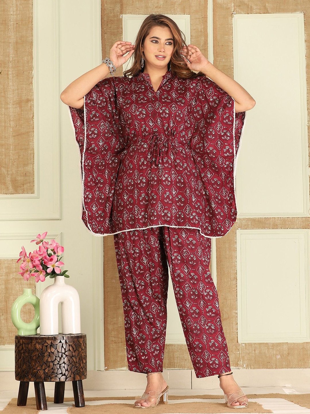 

Aaheli Ethnic Motifs Printed Cotton Maternity Kaftan Top With Trousers, Maroon