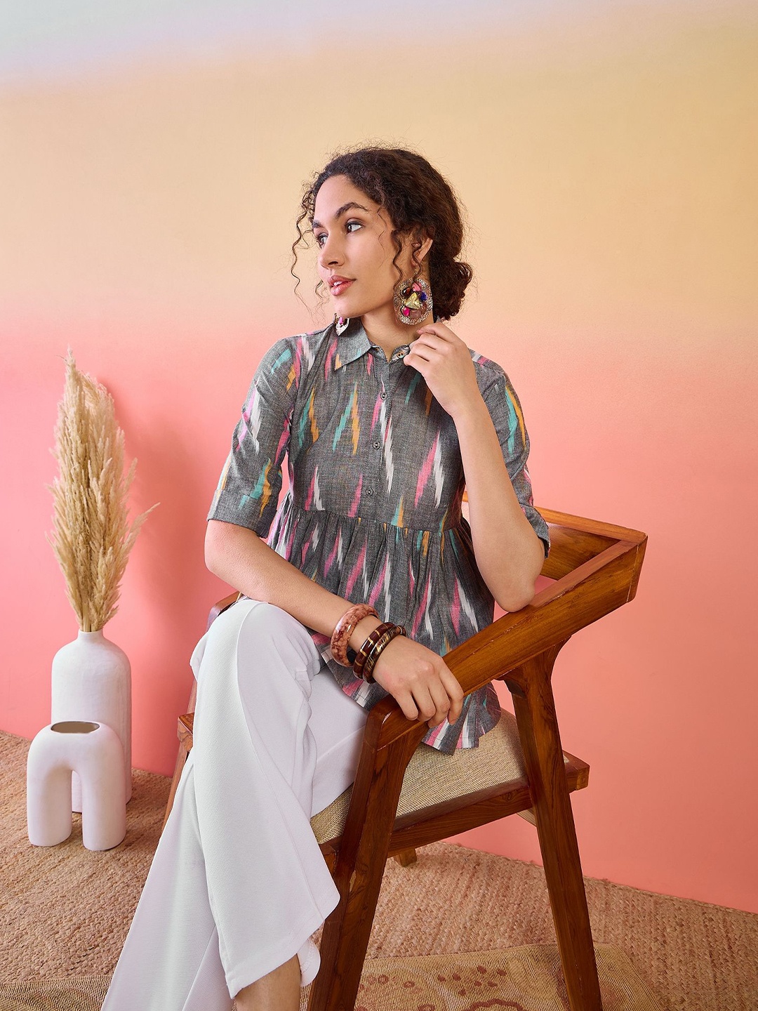 

Sangria Abstract Printed Cotton Shirt Collar Tunic, Grey