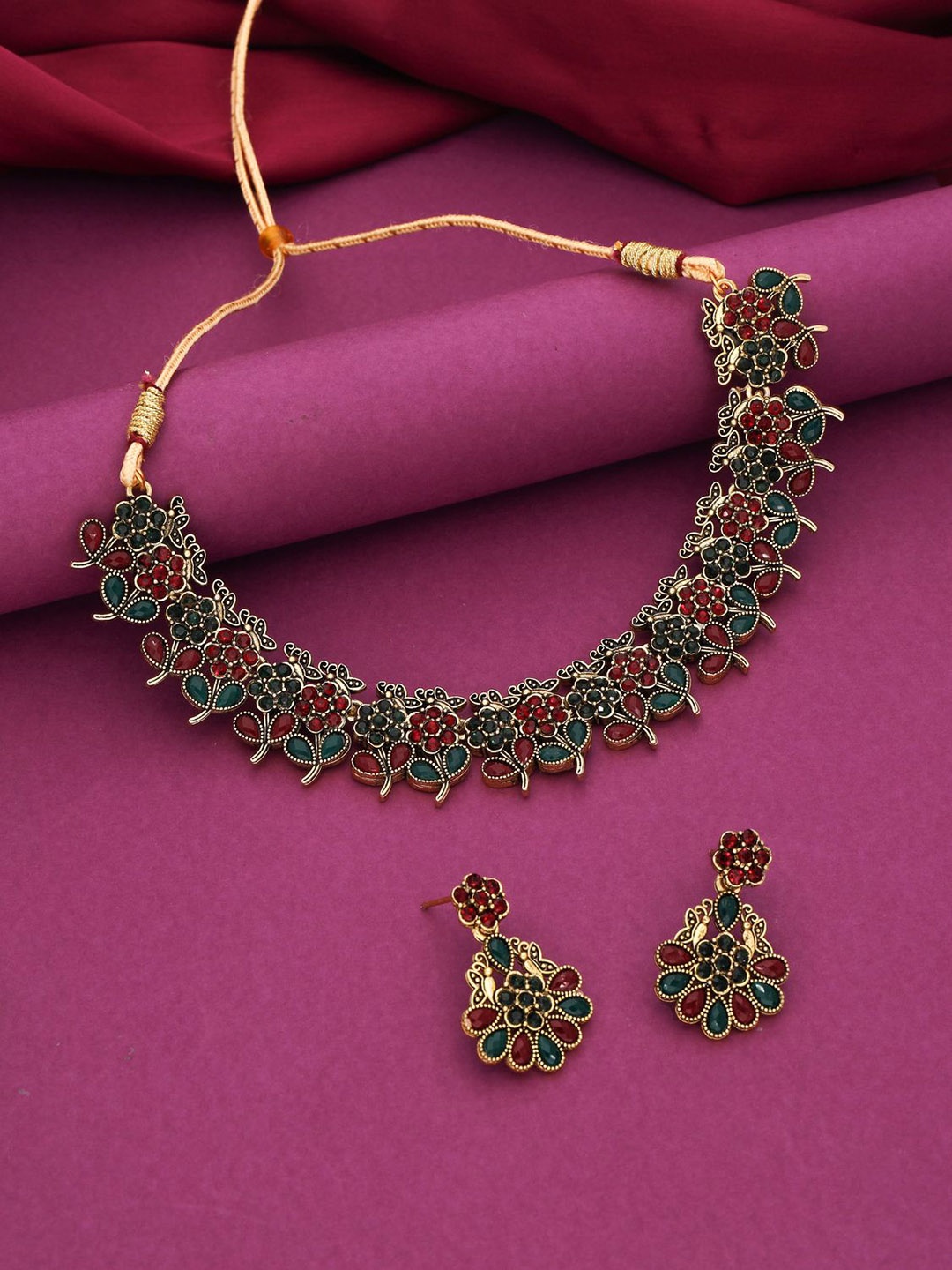 

Anouk Gold-Plated Artificial Stones-Studded Floral Shaped Necklace With Earrings