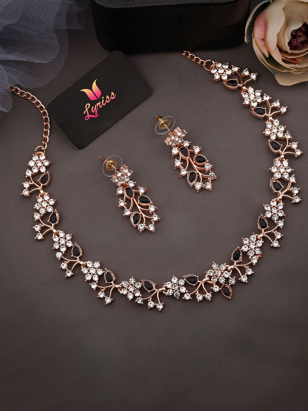 

Anouk Gold-Plated American Diamond And Stones Studded Necklace And Earrings