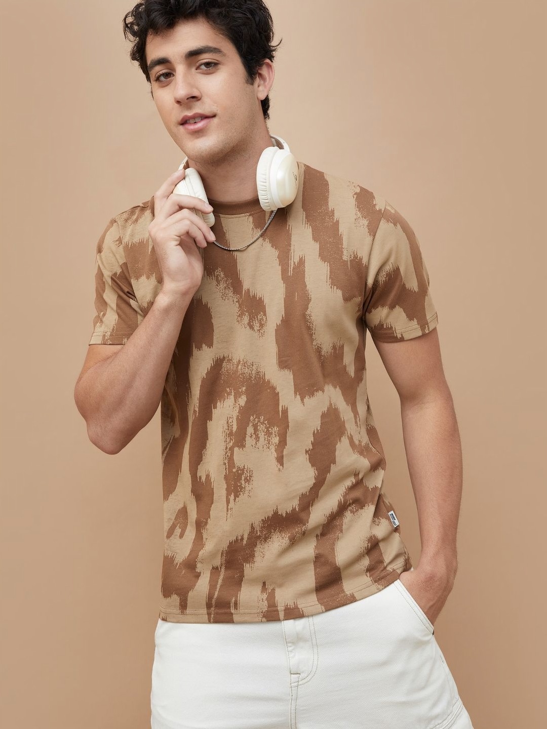 

Fame Forever by Lifestyle Men Abstract Printed Round Neck Cotton T-shirt, Tan