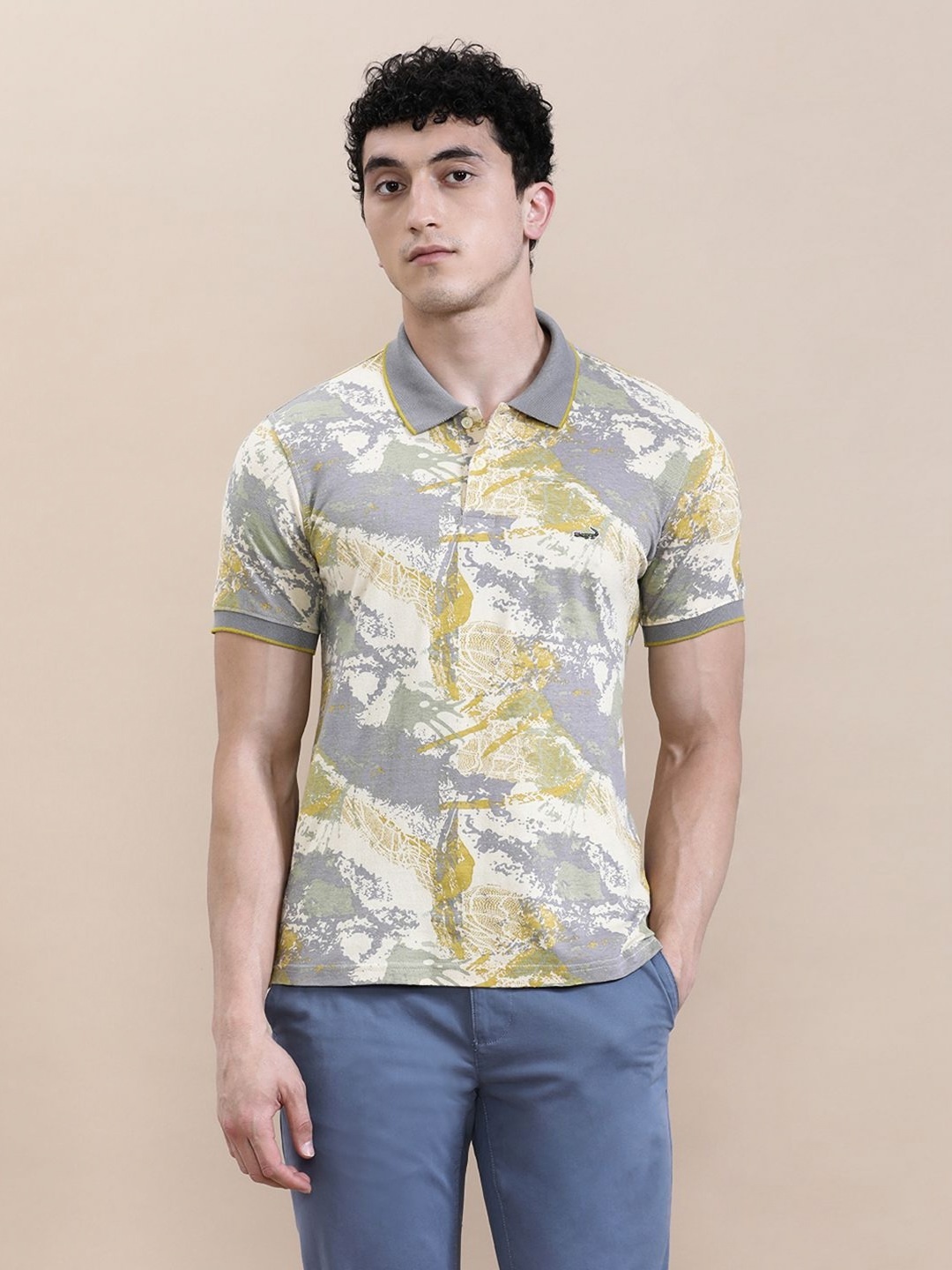 

Crocodile Men Slim Fit AOP T-Shirt, Beige