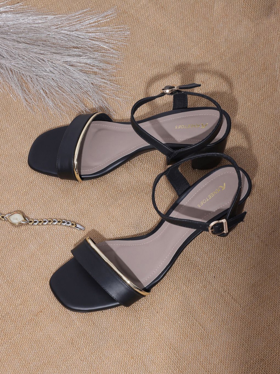 

KNEETOES Women Open Toe Flats with Buckles, Black